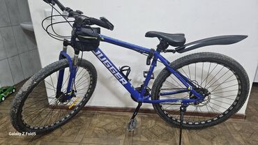 велосипед с широкими колёсами: Продам велосипед, диаметр колёс 24. торг на месте