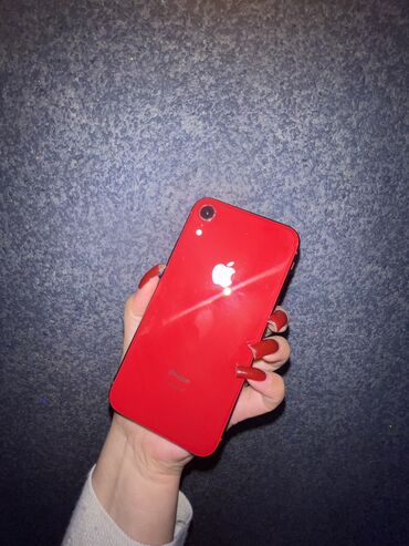 Apple iPhone: IPhone Xr, Б/у, 64 ГБ, Красный, Защитное стекло, 79 %