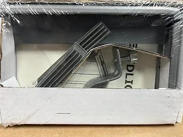 Ostali proizvodi za kuću: Nosači za garnišnu – set univerzalnih držača za zavese - Tip: ugaoni — 1