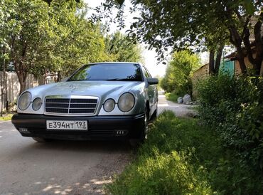 обмен на 2109: Mercedes-Benz A 210: 1998 г., 2.4 л, Автомат, Бензин, Седан