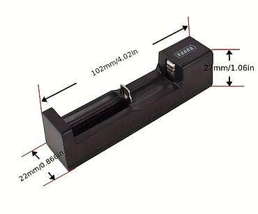 Baterije: Nov punjač za Litium-Jonske baterije. Ima indikator punjenja dok puni — 5