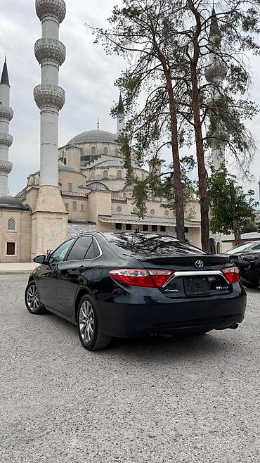 255 65 19: Toyota Camry: 2017 г., 2.5 л, Вариатор, Гибрид, Седан — 4