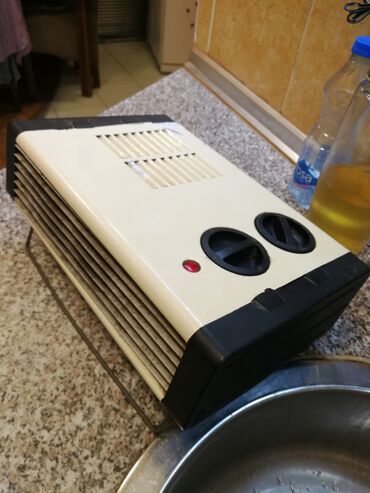 Kaloriferi: Grejalica duvaljka 2 brzine plus ventilator Sever 2000w — 3