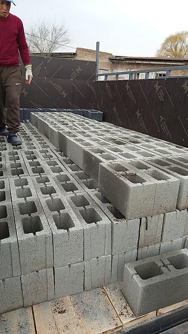 Пескоблок: Малыш рванный серый 45с цветной 70с белый 100с тумба цветной 110с — 19