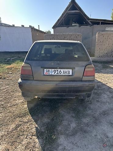 Volkswagen Golf: 1993 г., Хэтчбэк