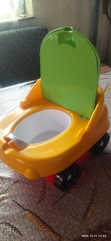 hamam dizaynlari: Uşaq üçün taşımalı nəhəng təkərli nəcislik (potty) – maşın formasında — 1