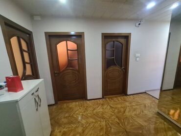 Köhnə tikili: Bakı, 3 otaqlı, Köhnə tikili, m. Qara Qarayev, 70 kv. m — 13