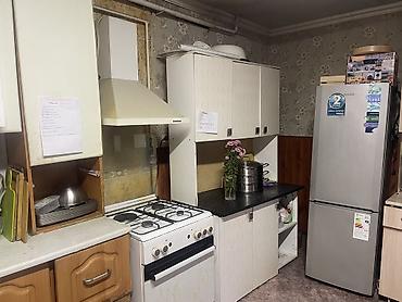 бостери дома: 130 м², 6 бөлмө жана андан көп, Үй-бүлөлүүлөргө — 3