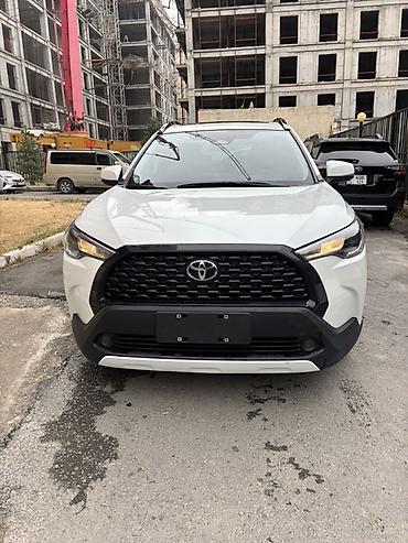 Toyota Corolla Cross: 2025 г., 2 л, Автомат, Бензин