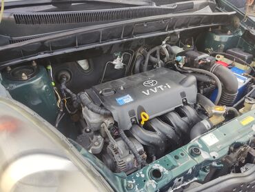 Toyota: Toyota Yaris Verso: 2001 г., 1.3 л, Механика, Бензин, Хэтчбэк — 11