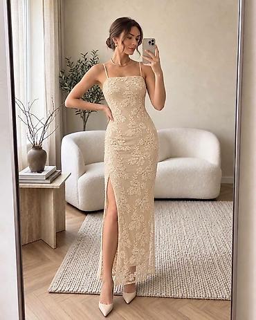 loreta turkey: #Svecanehaljine
Cena: 3300 dinara ✨️ — 4