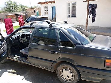 pass: Volkswagen Passat: 1990 г., Механика, Седан — 5