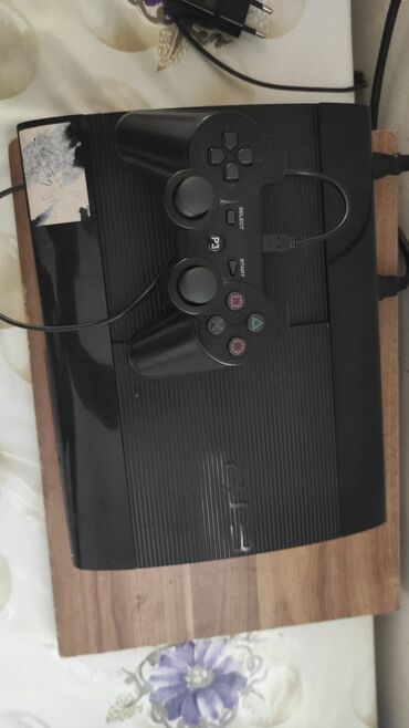 playstation 3 harddisk: PlayStation 3 72 oyun 500 Gb yaddaş 1 konsol 1 adapter trip Heç bir
