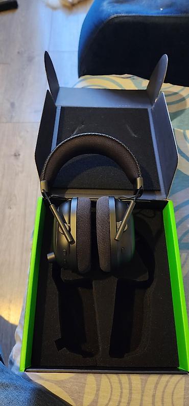 Qulaqcıqlar: Razerblackshark V2 Pro Cox Az Islenib Ideal Vezyettedir Istifade — 2