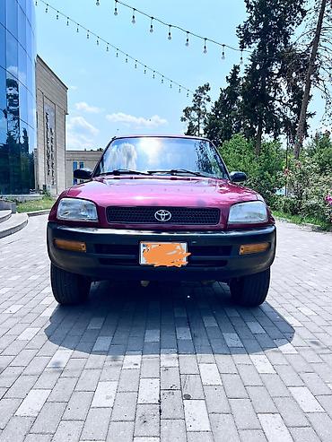Toyota RAV4: 2 l | 1994 il Krossover — 3