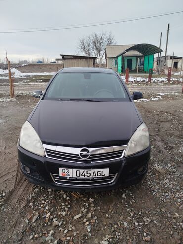 Opel: Opel Astra: 2010 г., 1.6 л, Механика, Бензин, Седан — 1