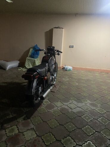 Motosikletlər: Sovet istehsalı klassik motosiklet - Korpus: tünd-bordo rəngli — 9