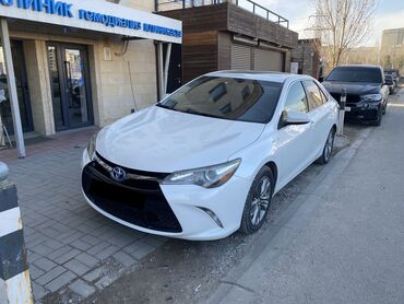Toyota: Toyota Camry: 2015 г., 2.5 л, Вариатор, Гибрид, Седан — 1