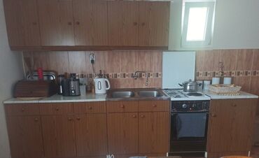 donji deo kuhinje: Kitchen furniture sets, Used