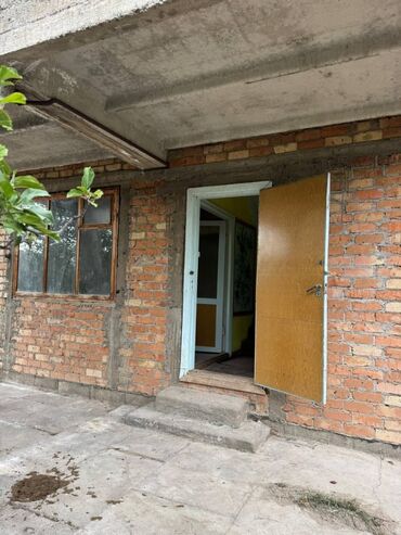 двухэтажных домов в бишкеке: Дача, 70 м², 3 комнаты, Собственник, ПСО (под самоотделку)