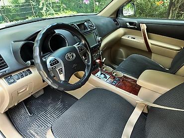 Toyota: Toyota Highlander: 2013 г., 3.5 л, Автомат, Бензин, Кроссовер — 8