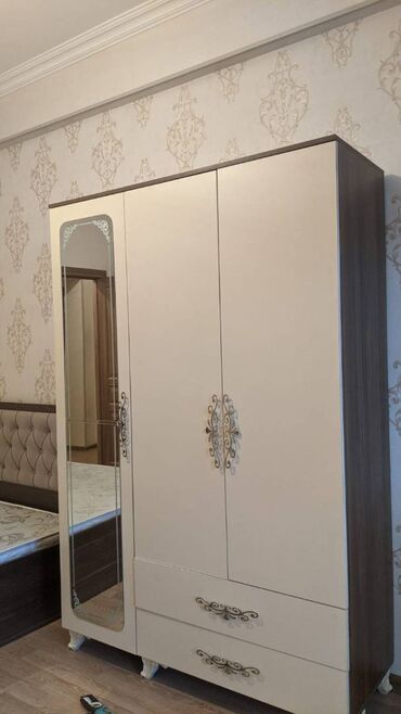 Uzunmüddətli kirayə mənzillər: 28 may metrosunun yasil bazarına yaxın 17 mertebeli binanın 6-ci — 11