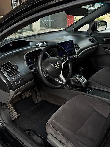 Honda: Honda Civic: 2008 г., 1.3 л, Вариатор, Бензин, Седан — 6