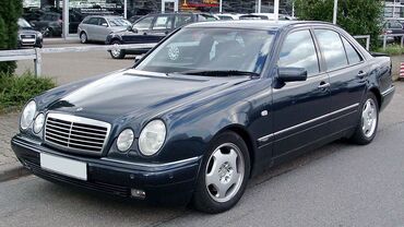 Mercedes-Benz: Mercedes-Benz E-Class: 2000 г., 3.2 л, Автомат, Бензин, Седан