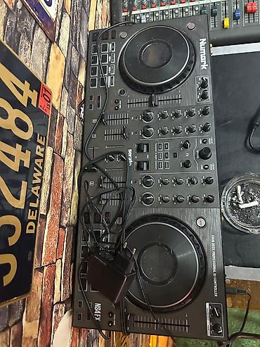 dj controller az: Numark NS4FX – 4 kanallı peşəkar DJ kontroller - 4 deck idarəetmə — 2