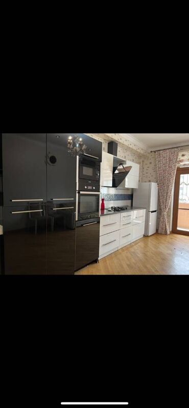 Uzunmüddətli kirayə mənzillər: Binəqədi rayonu 9-cu mikrarayonda 17 mertebeli binanın 8-ci — 14