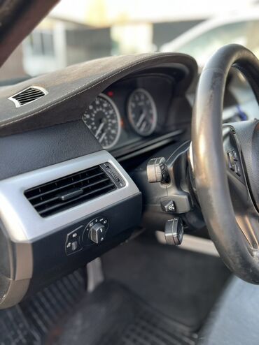 BMW: BMW 5 series: 2004 г., 4.8 л, Робот, Бензин, Седан — 15