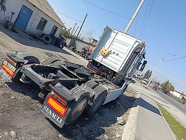 форсунки 124: Тягач, Renault, 2008 г., Без прицепа — 4