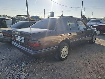 гитара мерседес 124: Mercedes-Benz W124: 1993 г., Механика, Седан — 4