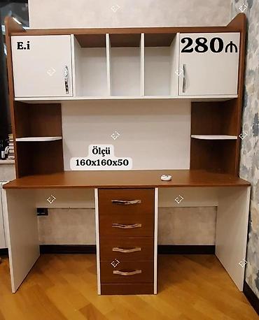 ofisde islenib: İki rəngli iş masası və üst rəfli modul - Qiymət: 280₼ (şəkildə — 1