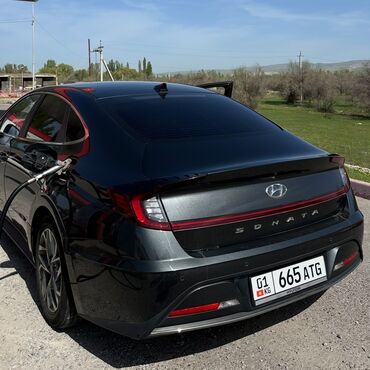 нундай соната: Hyundai : 2020 г., 2 л, Автомат, Газ, Седан