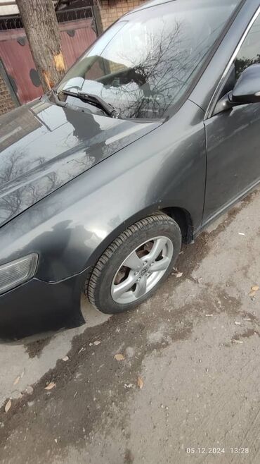 Honda: Honda Accord: 2005 г., 2 л, Механика, Бензин
