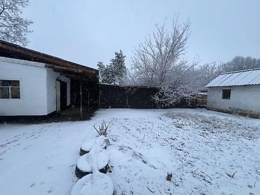 Продажа коттеджей и домов: 🚨🔥 СРОЧНО ПРОДАЁТСЯ ДОМ С УЧАСТКОМ 🔥🚨 📍 Район: Сокулук 🏡 Дом: 60 м² 🌿 at lalafo.kg — 10 Продажа коттеджей и домов: 🚨🔥 СРОЧНО ПРОДАЁТСЯ ДОМ С УЧАСТКОМ 🔥🚨 📍 Район: Сокулук 🏡 Дом: 60 м² 🌿 — 10