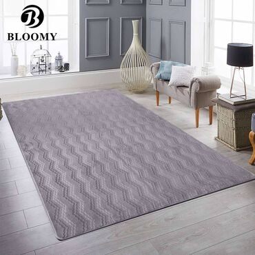 Tepisi i prostirke: M. 09. Dekorativni tepih za dnevnu sobu Dimenzije: 230x160cm Cena — 12