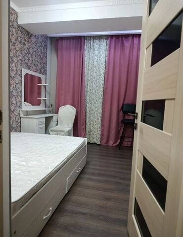 сдаётся квартира на длительный срок в районе кызыл аскерь: 3 бөлмө, Менчик ээси, Чогуу жашоосу жок, Толугу менен эмереги бар