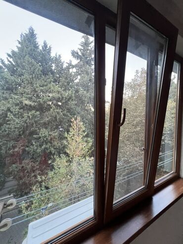 Köhnə tikili: Lelinqrad proyekt köhnə tikili 5/4 mərtəbə 4 otaq. 8 mikrorayon köhnə — 17