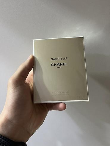alt geyim: Məhsul: CHANEL 100 ml Eau de Parfum (Vaporisateur Spray) - Modellər — 1