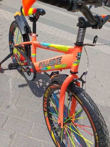 Uşaq velosipedləri: Yeni Dörd təkərli Uşaq velosipedi 12", sürətlərin sayı: 1, Ünvandan götürmə, Ödənişli çatdırılma, Rayonlara çatdırılma — 12