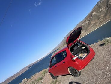 xonda sivik: Honda Fit: 2005 г., 1.3 л, Автомат, Бензин, Хетчбек