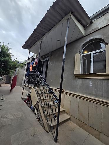 ev ucuz: 4 otaqlı, 85 kv. m, Yeni təmirli — 2