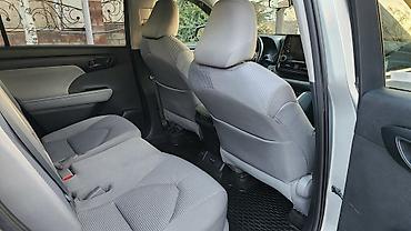 Toyota: Toyota Highlander: 2020 г., 3.5 л, Автомат, Бензин, Кроссовер — 7