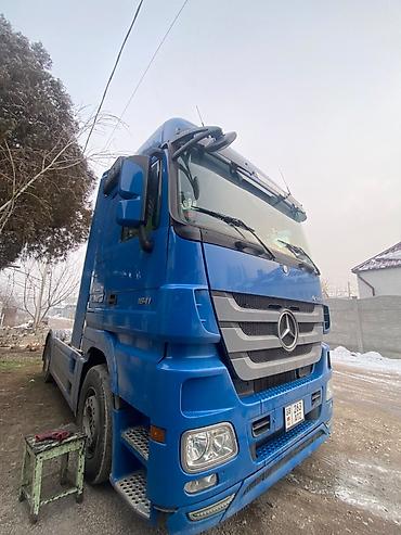 яди мото: Тягач, Mercedes-Benz — 8