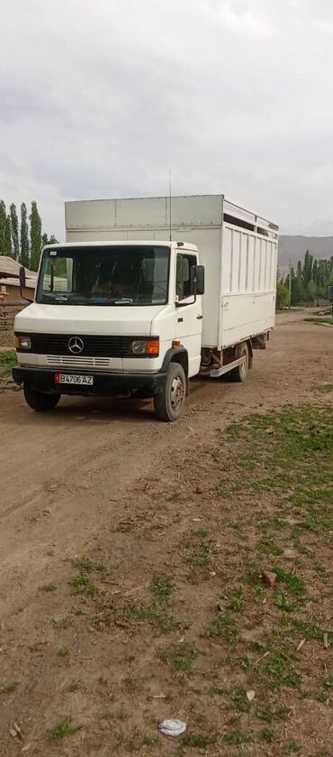 газ 52 бортовой: Грузовик, Mercedes-Benz, Стандарт, 5 т, Б/у