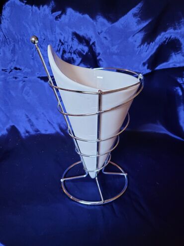 Ostalo posuđe: Porcelanska nova posuda za pomfrit,sladoled itd. sa stalkom — 5