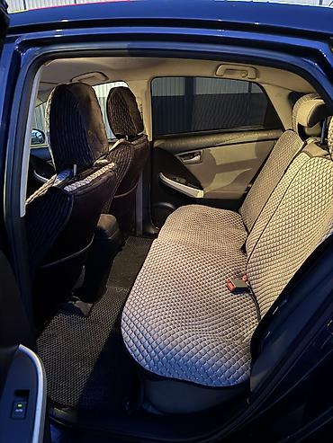 на 211: Toyota Prius: 2015 г., 1.8 л, Автомат, Гибрид, Хэтчбэк — 6