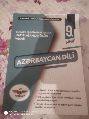 Kitablar, jurnallar, CD, DVD: Azəbaycan dili mətn kitabi yenidir meyrolara catdirilma var